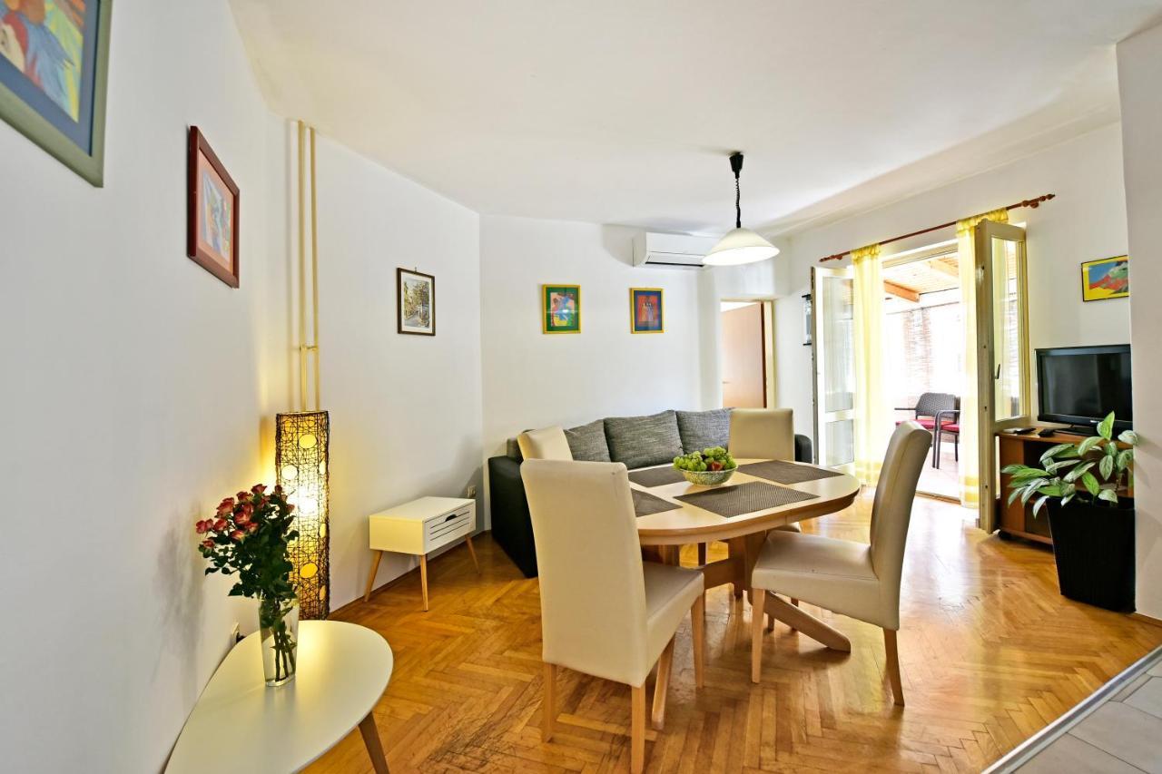 Apartment Nikola Пореч Екстер'єр фото