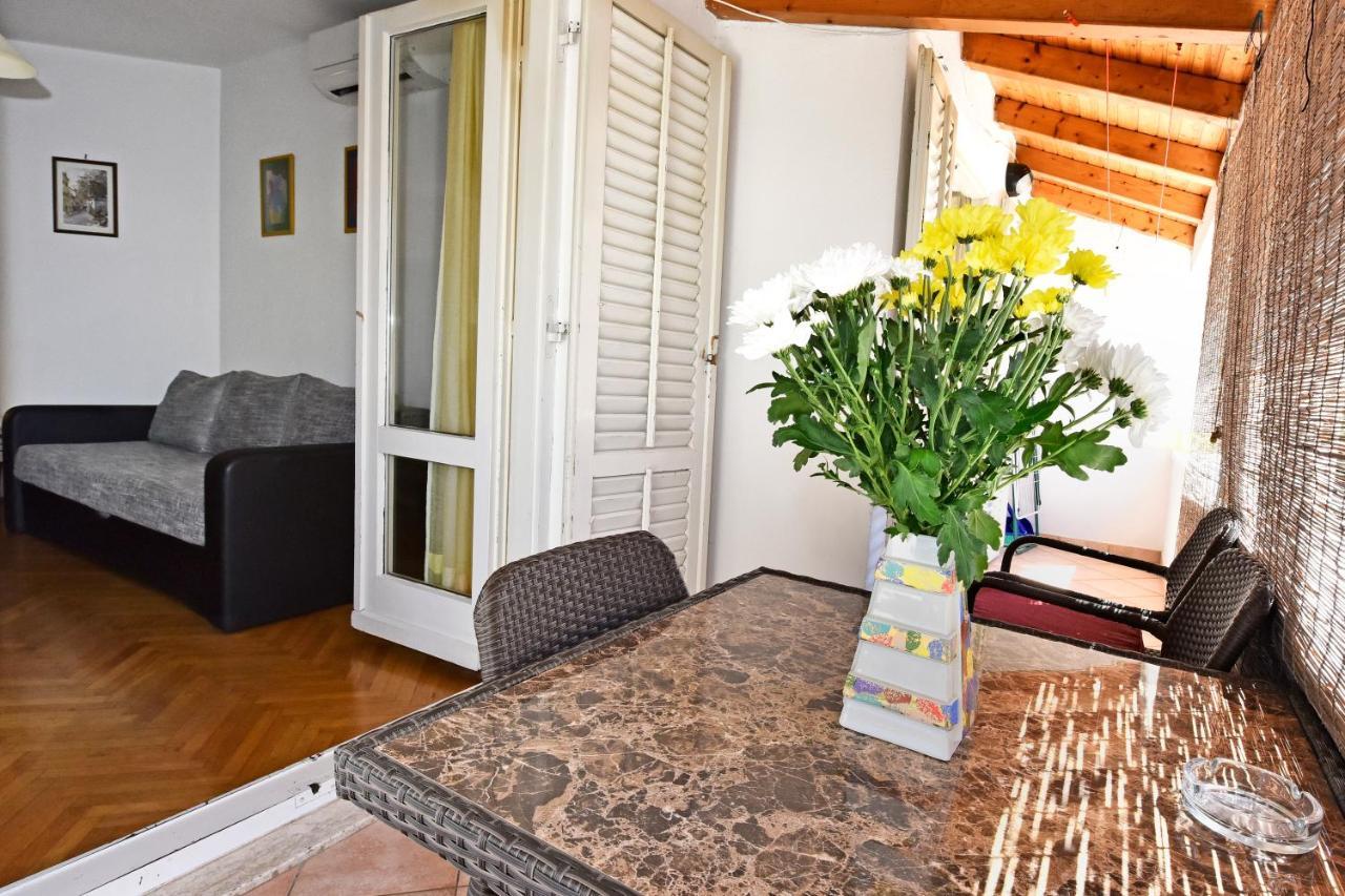 Apartment Nikola Пореч Екстер'єр фото