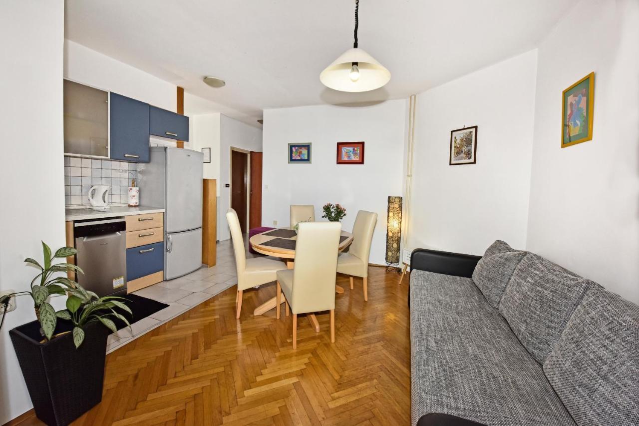 Apartment Nikola Пореч Екстер'єр фото