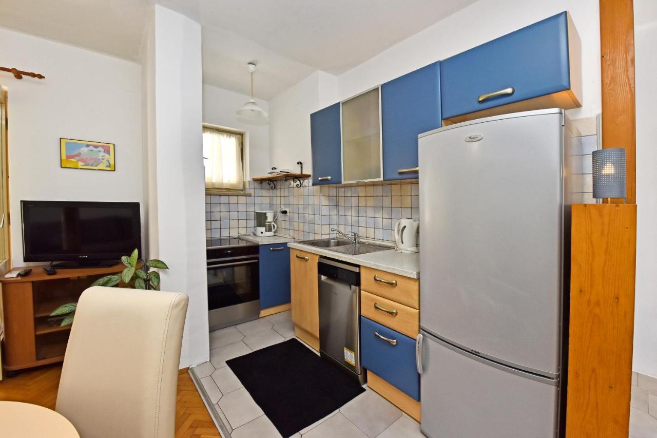 Apartment Nikola Пореч Екстер'єр фото